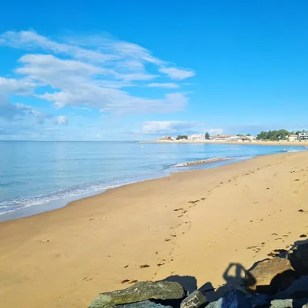 De 3 Avec Piscine Partagee Et Jardin Amenage A A 4 Km De La Angles (Vendee)