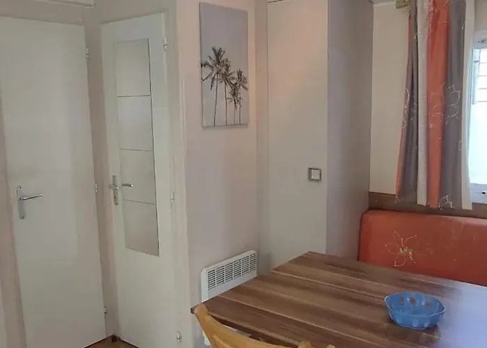 Confortable A Avec Piscine Partagee * Angles (Vendee)